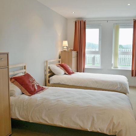 Villa Waters Edge Llanelli Exterior foto